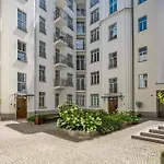 Wilcza Centre Deluxe By Bookinghost Апартаменты Варшава
