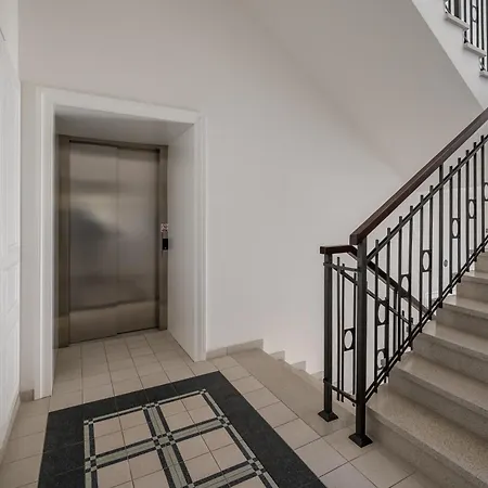 Wilcza Centre Deluxe By Bookinghost