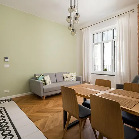 Wilcza Centre Deluxe By Bookinghost Apartman *