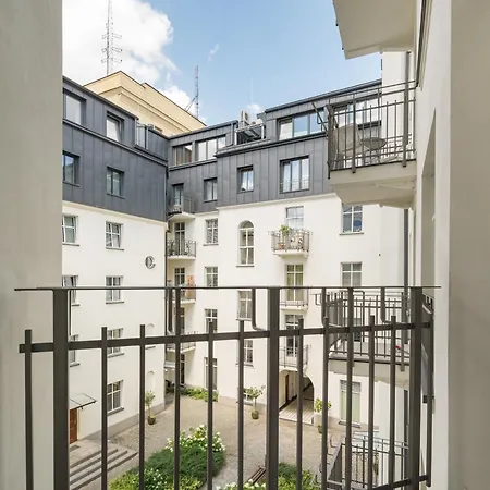 Wilcza Centre Deluxe Appartamento *