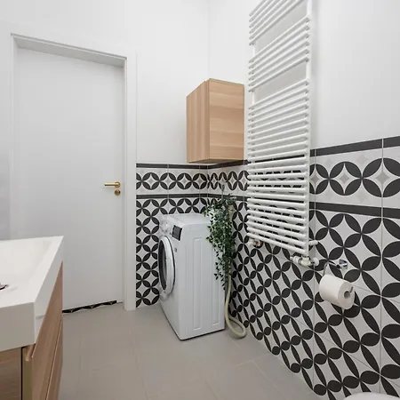 Wilcza Centre Deluxe By Bookinghost Varsó