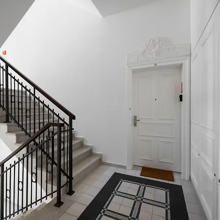 Wilcza Centre Deluxe By Bookinghost